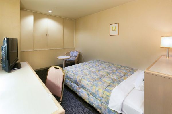 TSUBAMESANJO WASHINGTON HOTEL (Tsubame-shi)